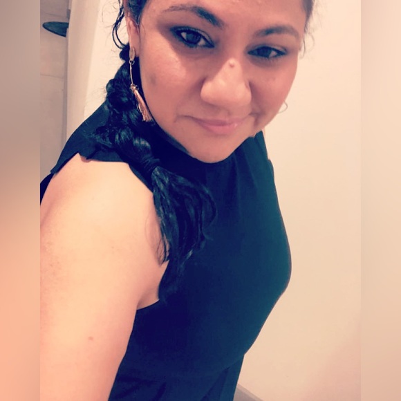 Meet your Posher, Digna - Picture 2 of 2